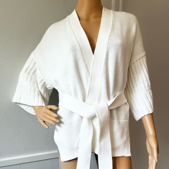 WHITE Brochu Walker ‘Barai’ Cadigan - Picture 3 of 8